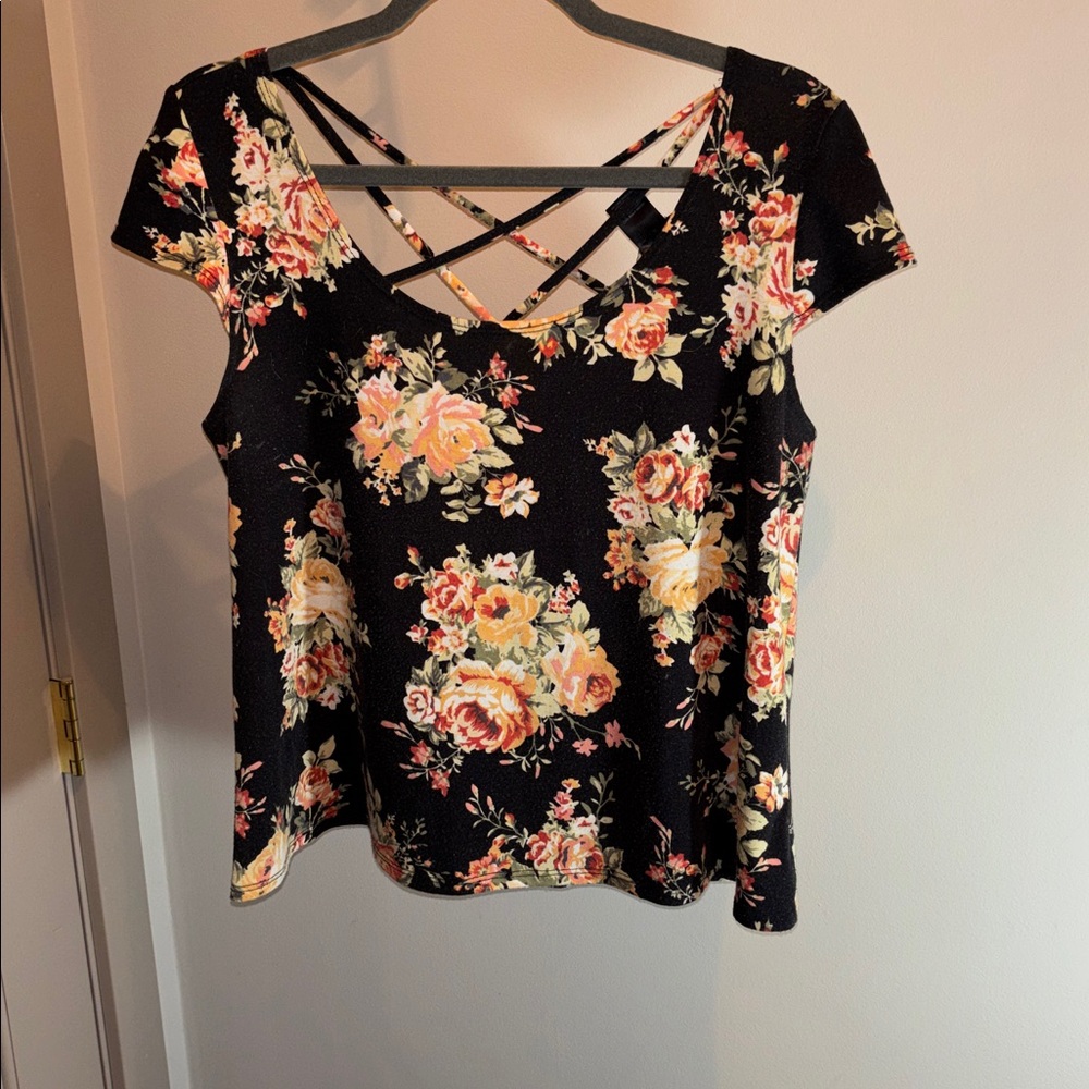 Stoosh Black Floral Cross-Back Top